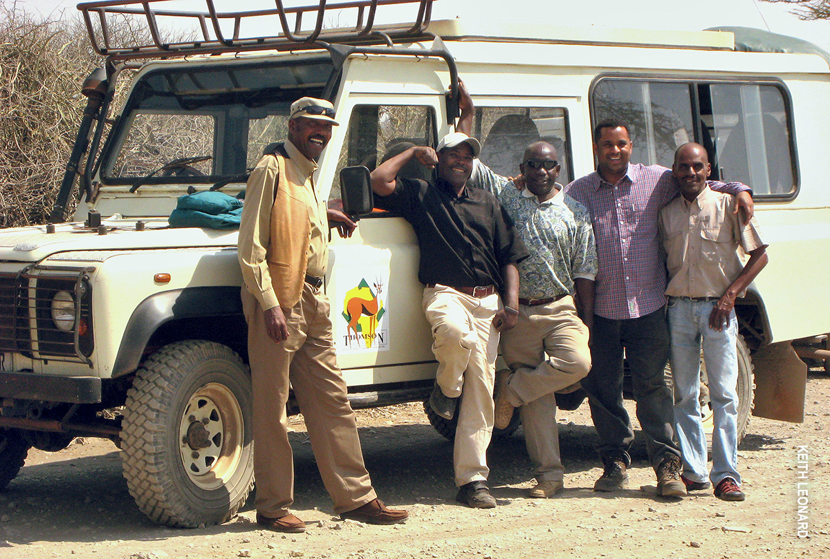 thomson guides in serengeti with willie hombo