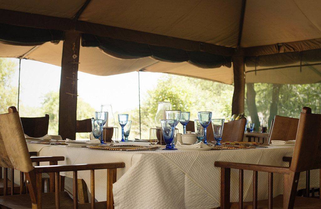 dining tent at tarangire camp