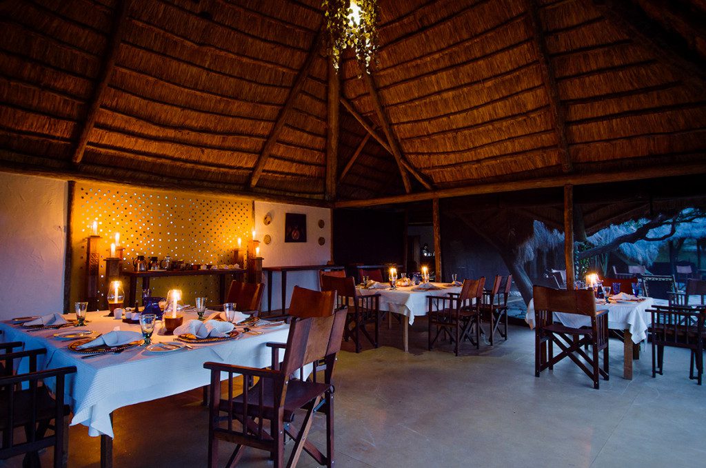 camp dining room in serengeti