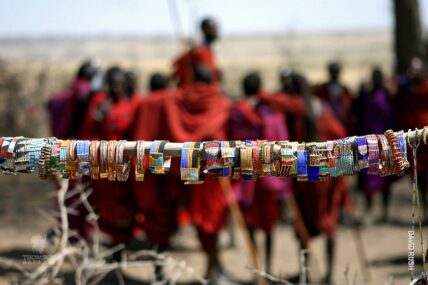 maasai jumping bracelets in tanzania