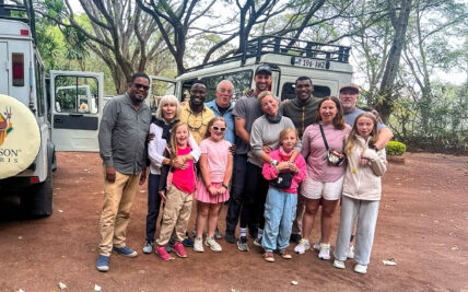 multi-generational family on safari with thomson guides