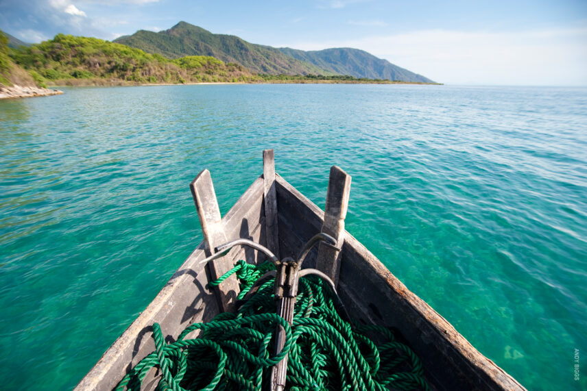 lake tanganyika boat
