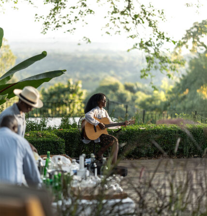 guitar singer songwriter at gibbs farm cocktail hour